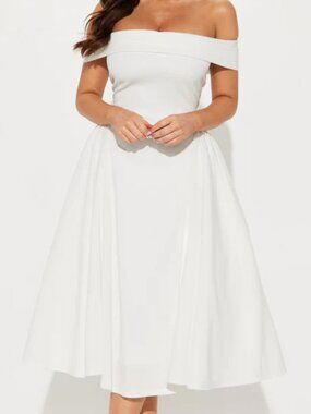 Yara Off Shoulder Midi Dress – White – M – NWT Never Worn